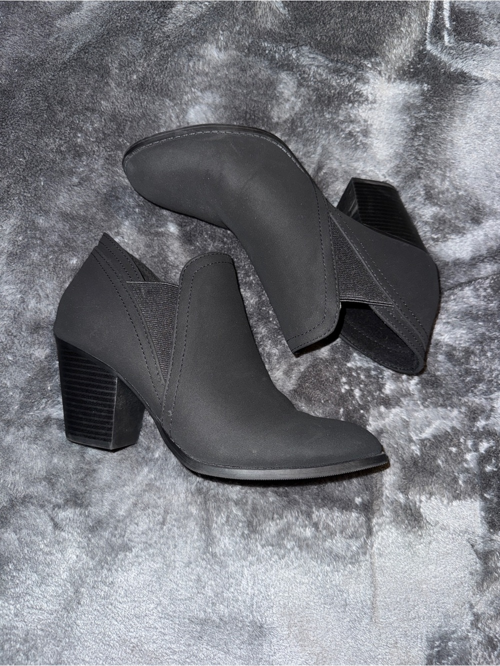Women's Black Heel Ankle Booties - Sleek Slip-On Style